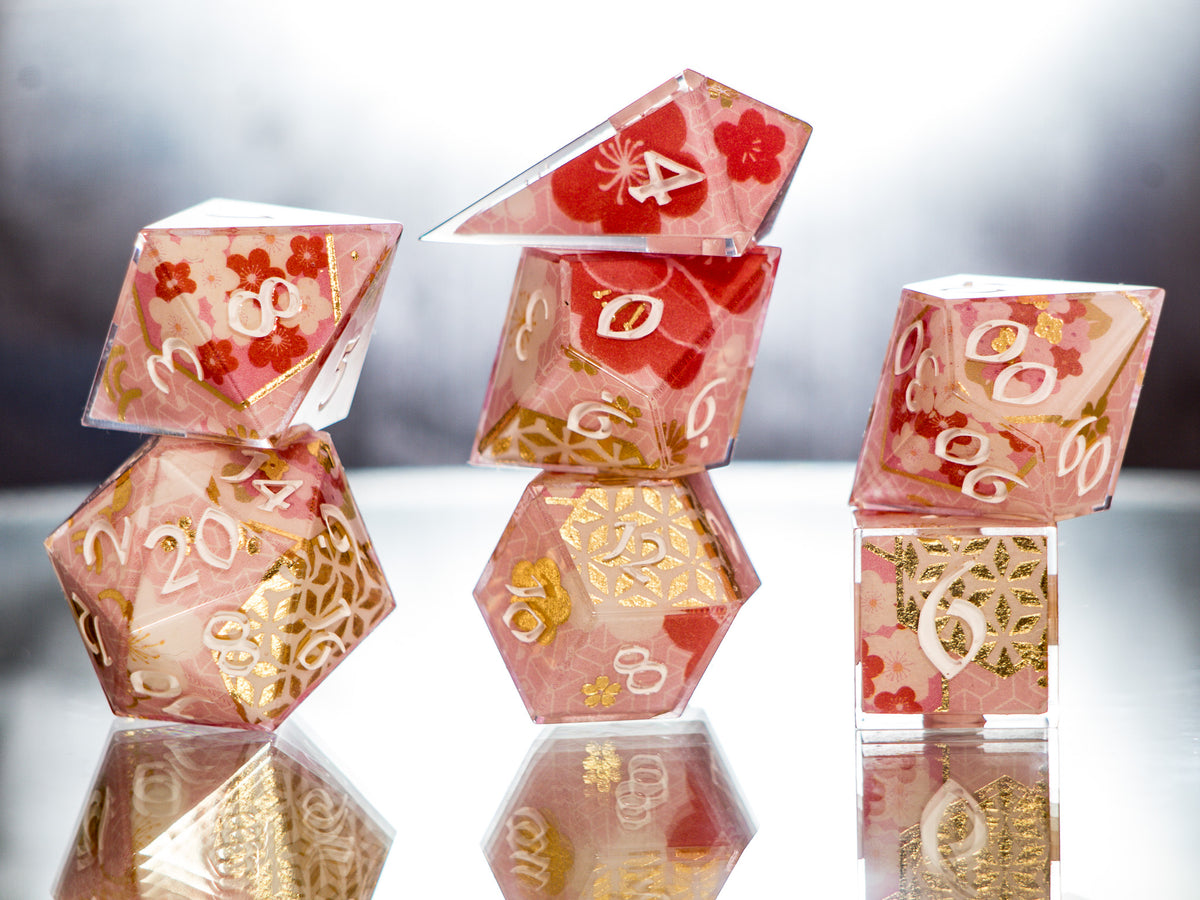 Hanami - 7 Piece Handmade Dice