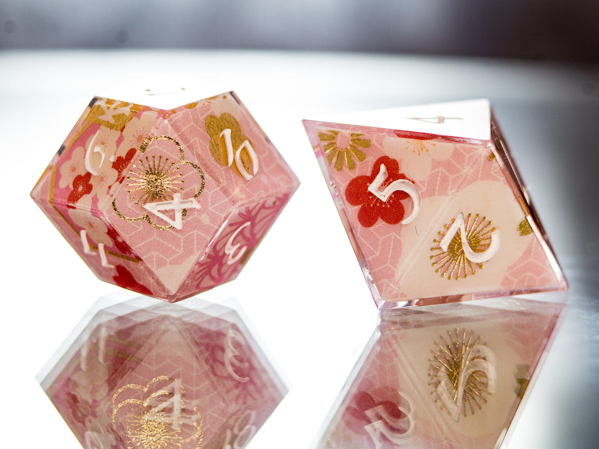 Hanami - 7 Piece Handmade Dice