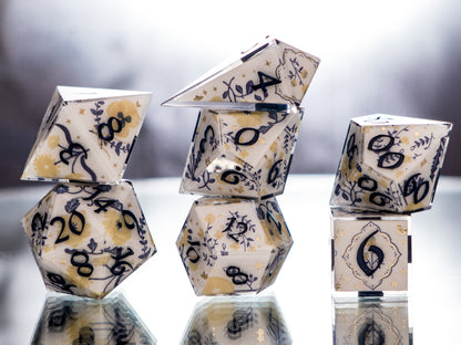 Dutch Kitchenware - 7 Piece Handmade Dice