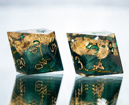 Opulence - 7 Piece Handmade Resin Dice