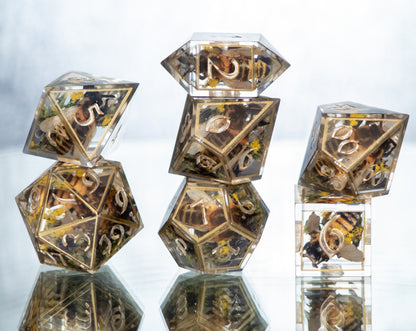 Honey and Lavender - 7 Piece Handmade Resin Dice