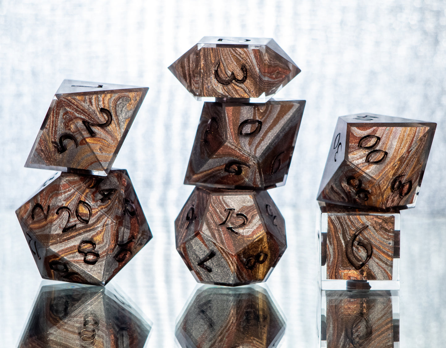 Molten Metal - 7 Piece Handmade Resin Dice