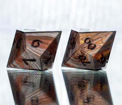 Molten Metal - 7 Piece Handmade Resin Dice