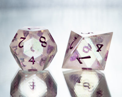 Glamour - 7 Piece Handmade Resin Dice