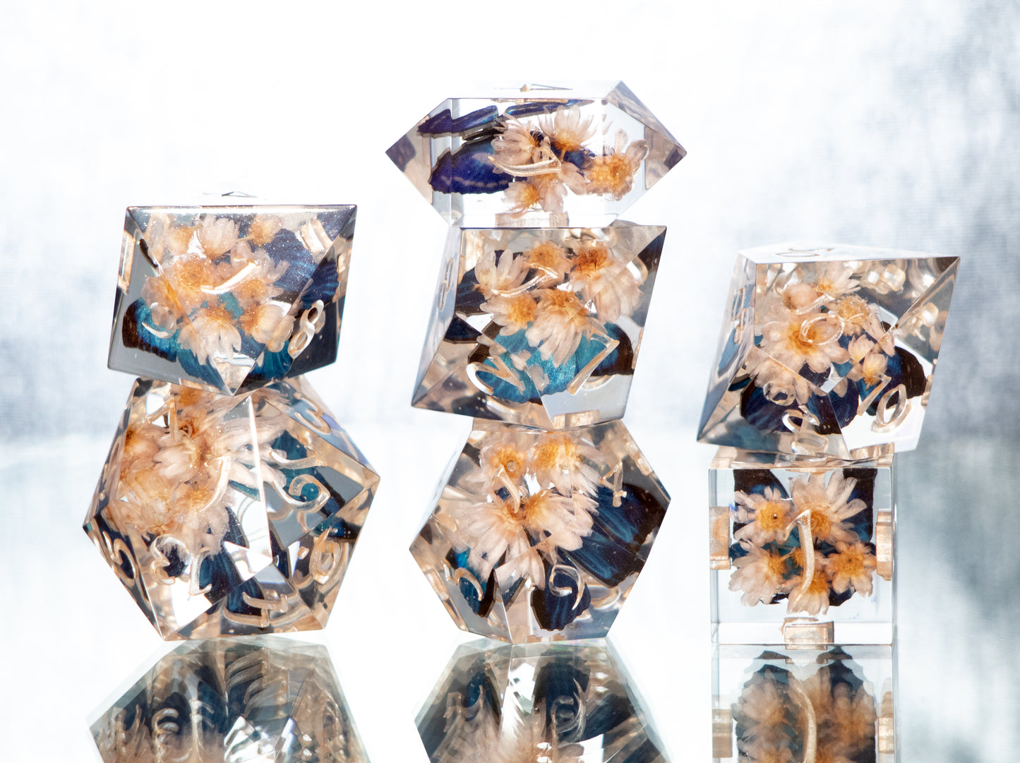 Floral Morphos - 7 Piece Handmade Resin Dice