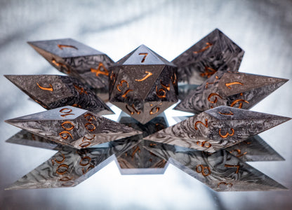 Damascus Steel- Sharp 7 Piece Handmade Resin Dice