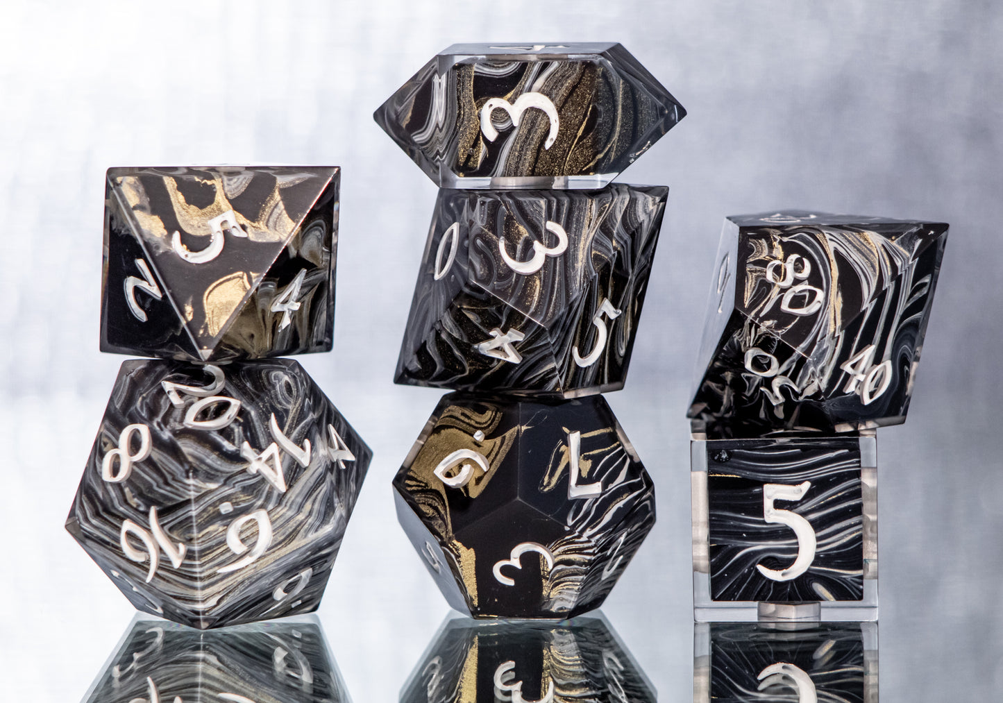 Damascus and Gold : 7 Piece Handmade Resin Dice