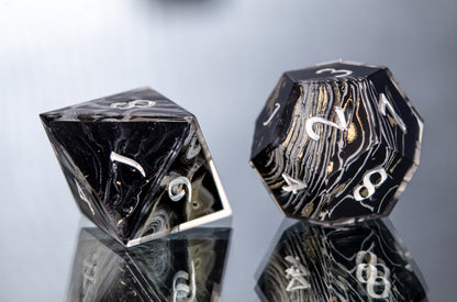 Damascus and Gold : 7 Piece Handmade Resin Dice