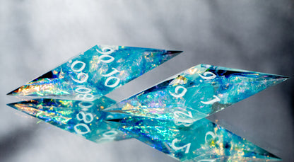 Ice Knife - 7 Piece Handmade Resin Dice