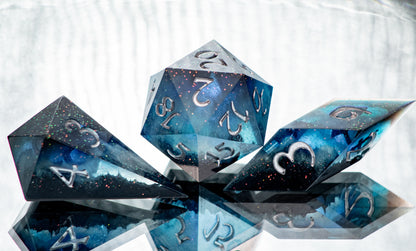 Northern Lights - 7 Piece Handmade Resin Dice