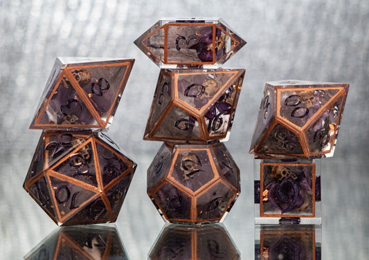 Grave Blossoms - 7 Piece Handmade Resin Dice