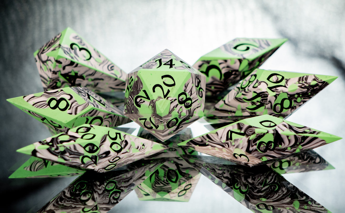 Ectoplasm: Sharp - 7 Piece Handmade Resin Dice