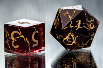 Wine Kintsugi - 7 Piece Handmade Resin Dice