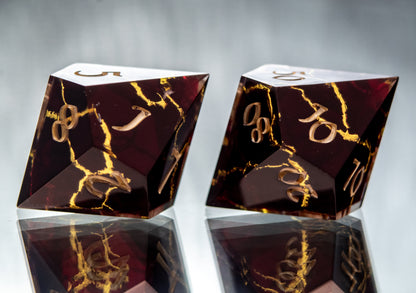 Wine Kintsugi - 7 Piece Handmade Resin Dice