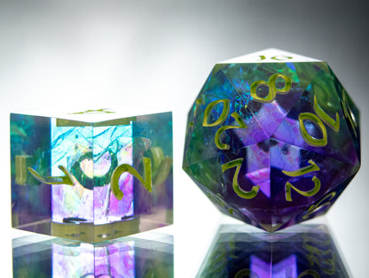 Arcane Energy: 7 Piece Handmade Resin Dice