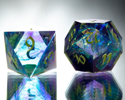 Arcane Energy: 7 Piece Handmade Resin Dice