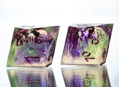 Poison Lich - 7 Piece Handmade Resin Dice