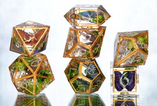 Gilded Floral Lepidoptera - 7 Piece Handmade Resin Dice