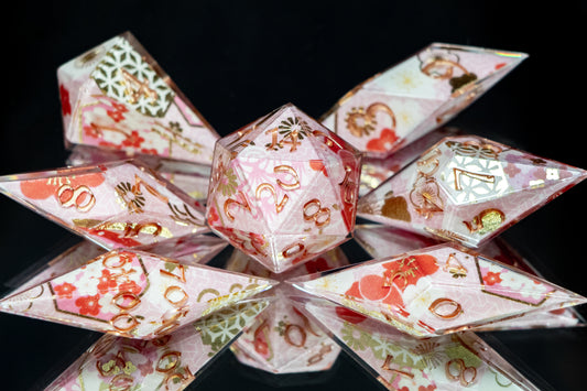 Hanami - 7 Piece Handmade Resin Dice